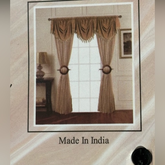 NWT Vatican Homes Set Tan Jute w/ Gold Studs Brooch Tiebacks w/Wand for Curtains - Picture 3 of 15